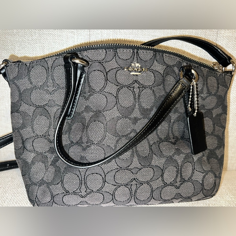 NWOT Coach mini crossbody